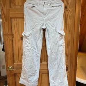 American Eagle Outfitters White Straight-Leg Cargo Jeans